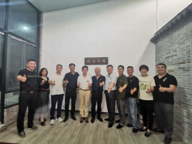 博士茶馆被估值一个亿的精采秘笈幕僚私董院刘永华老师的商业分析