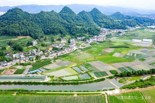 “走,到湄潭当农民去”——湄潭的文化底蕴与时代内涵