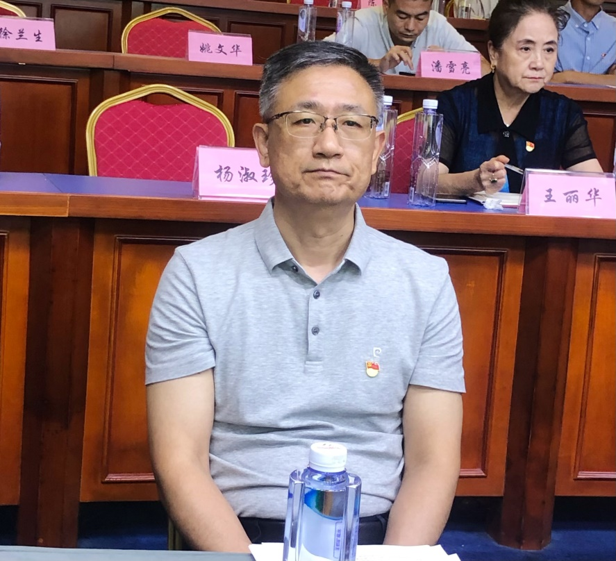 “回首历史,感悟初心”主题党日活动成功举办
