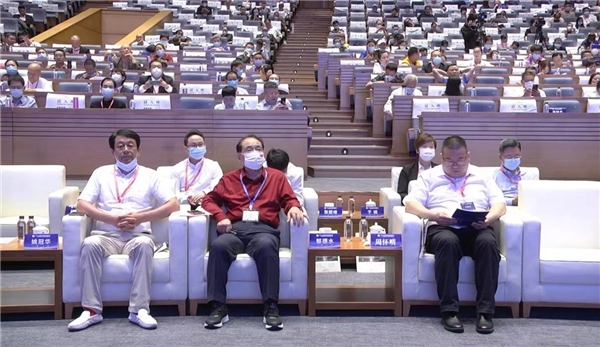 周怀明受邀参加第十三届中医药发展论坛 ——健康中国基层惠民促进工程分论坛在厦门隆重召开