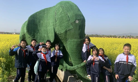 湖南永兴县文郡文昌学校:师生赴安仁开展一日游学之旅