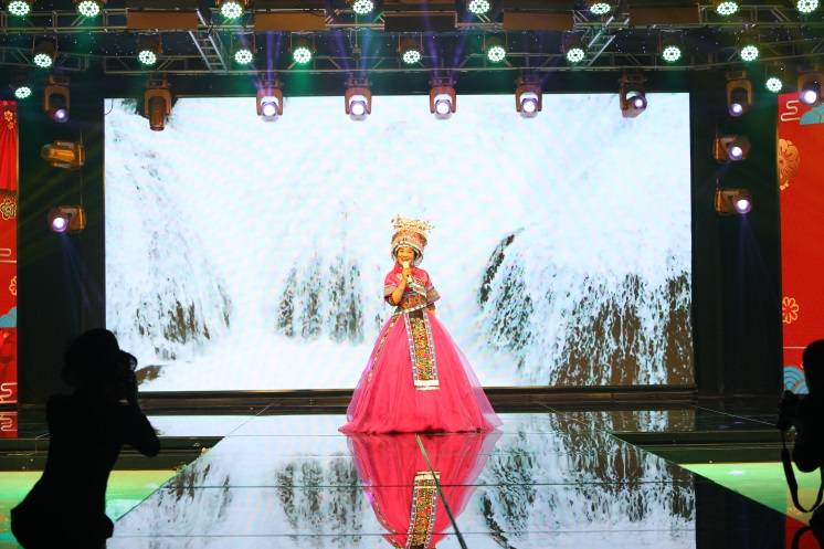 国学频道《婚礼中国》栏目“弘扬中华美,婚礼公益行”