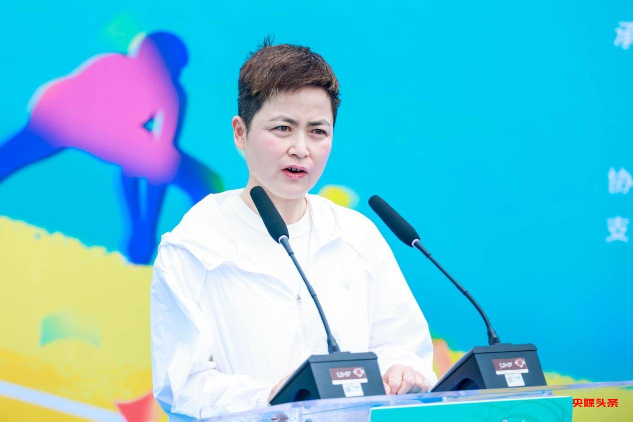 滨江打沙滩排球你能想象?上海市民排球节沙排挑战赛首度落户杨浦