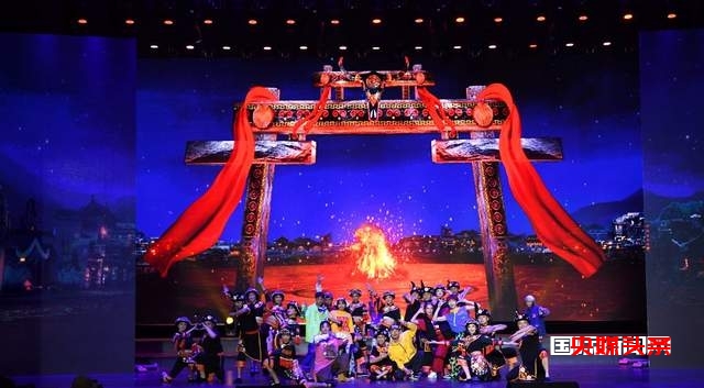 精彩!2023年多彩贵州文化艺术节优秀剧目展演在毕节上演