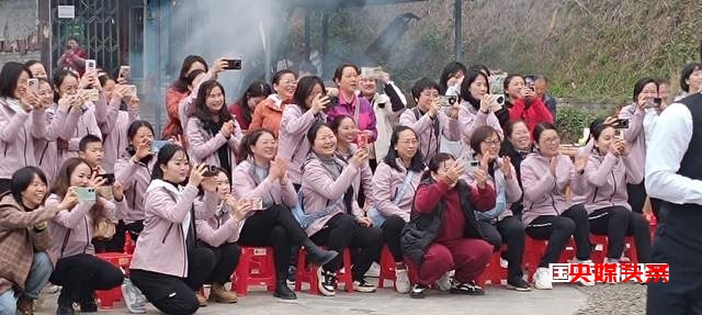贵州从江:开展“三月芳菲灼灼韶华”“三八”主题活动
