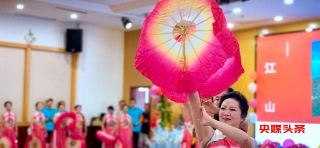 毕节八小红小兵宣传队,不忘初心,传承六十年经典,燃爆毕节山城