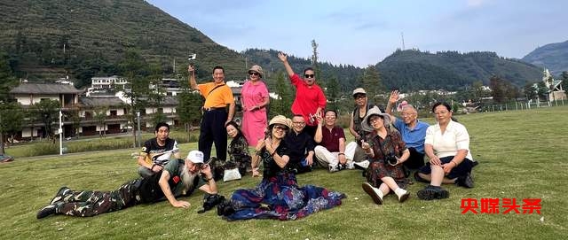 探秘世界凉都·盘州锶泉:一场康养产业的绿色之旅 —— 与何志刚共绘中华养生村新蓝图