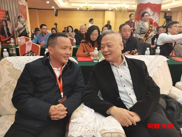 曾庆华:退伍不褪色,当好驻村帮扶第一书记