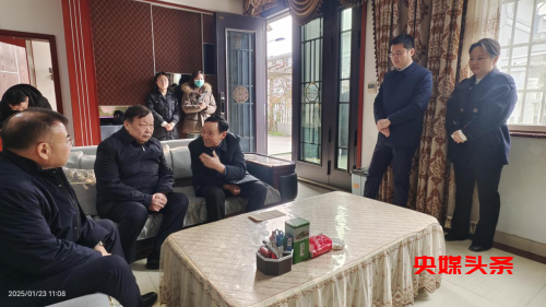 河南新乡:统战部长亲临慰问 “两优一先”榜样引领