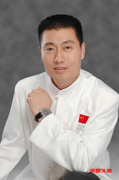 风雅蝶变——记中国烹饪大师成国富