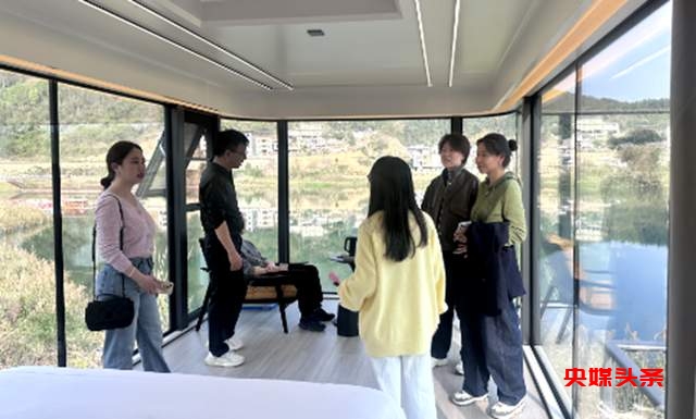 邂逅山水秘境，探访坡豪湖的生态之美与露营新风尚