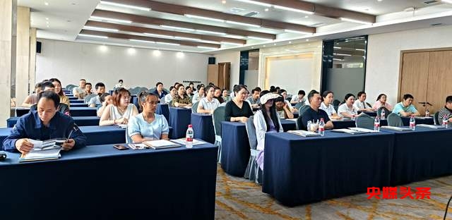 从江旅游服务质量大升级!2025年旅游从业人员专场培训盛况空前